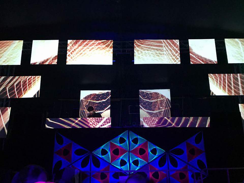 Rhema Underground – LED-Screen-Visuals über der Bühne